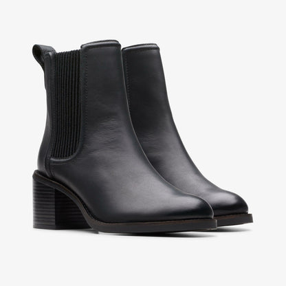 Chamberly Top Black Leather