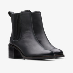 Chamberly Top Black Leather