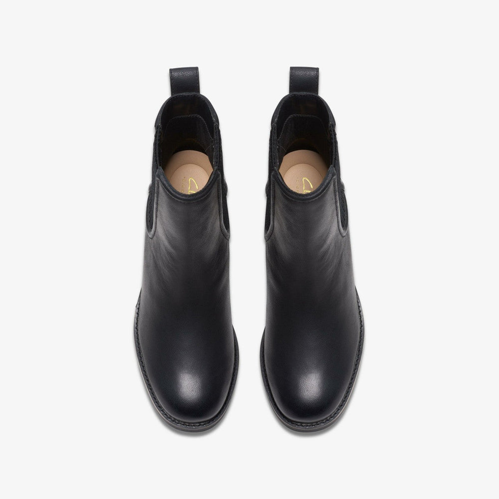 Chamberly Top Black Leather
