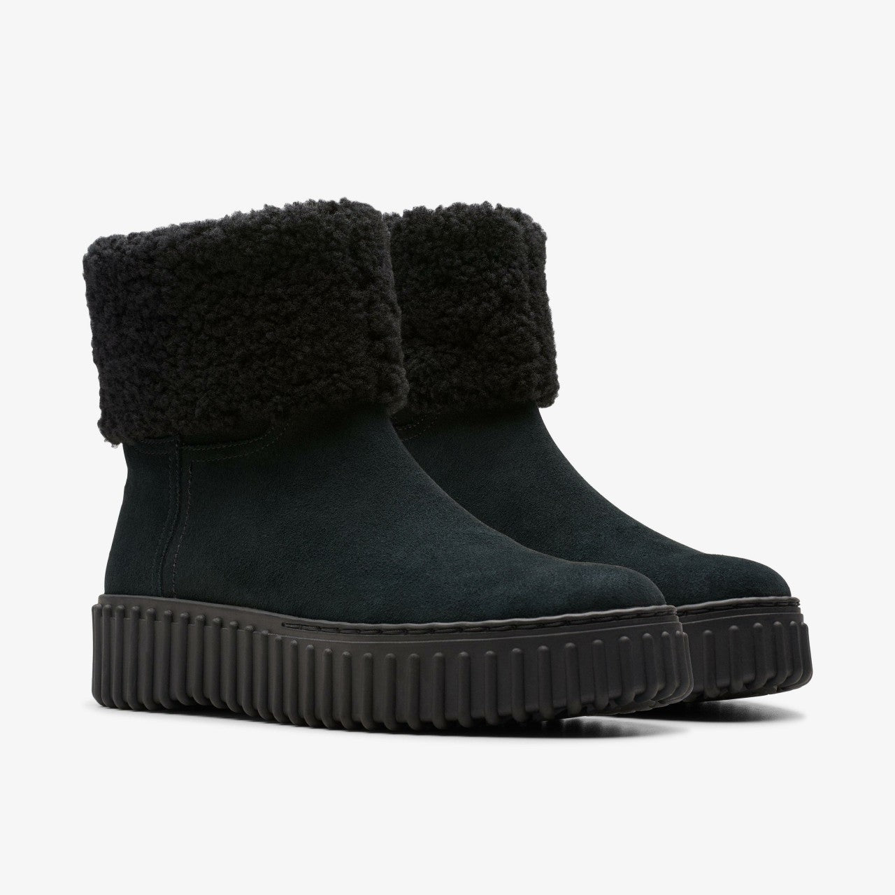 Torhill Turn Black Warmlined Suede