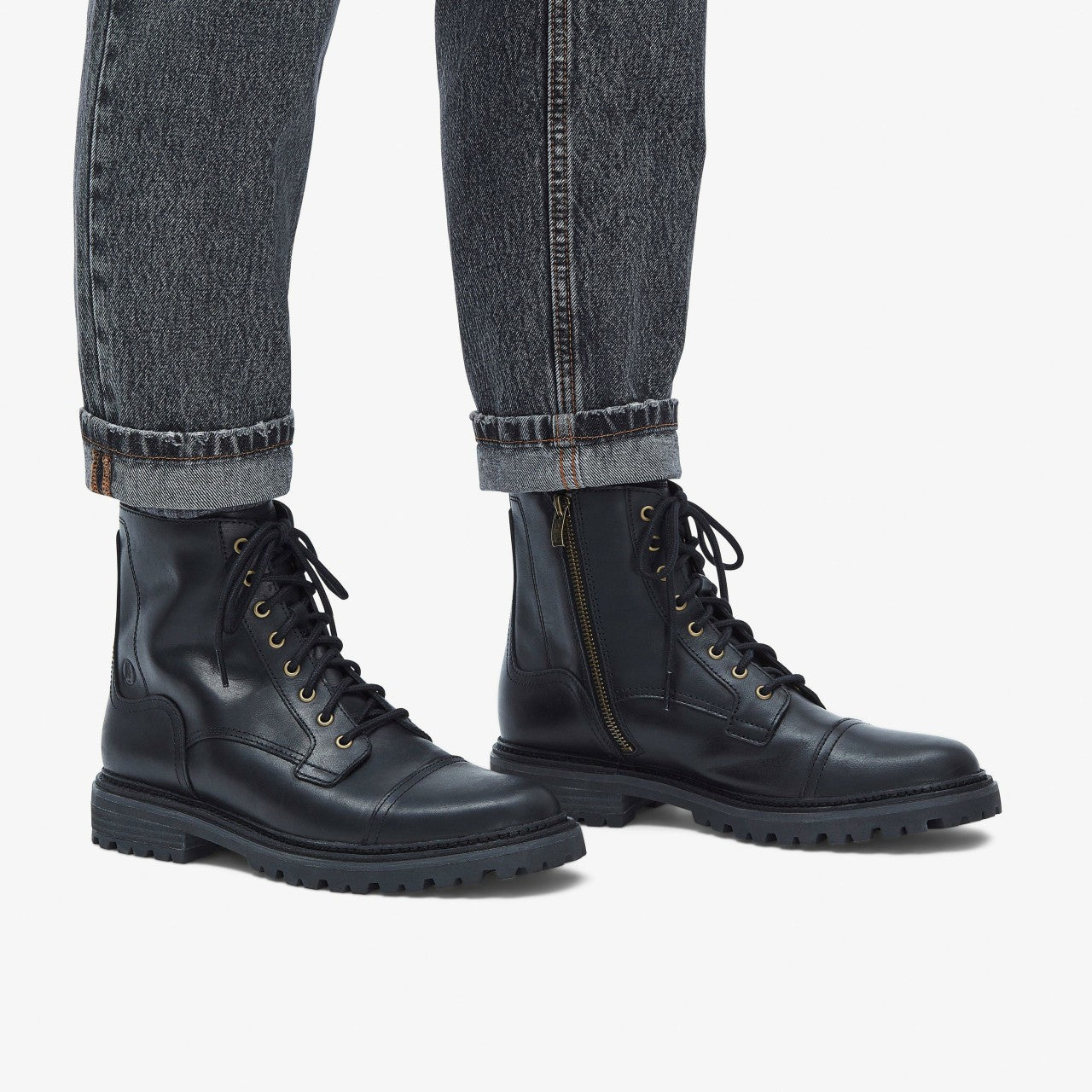 Clarkridge Hi Black Leather