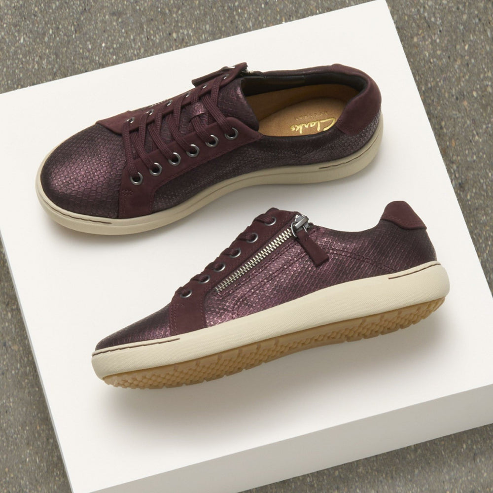 Nalle Lace Wine Interest Leather