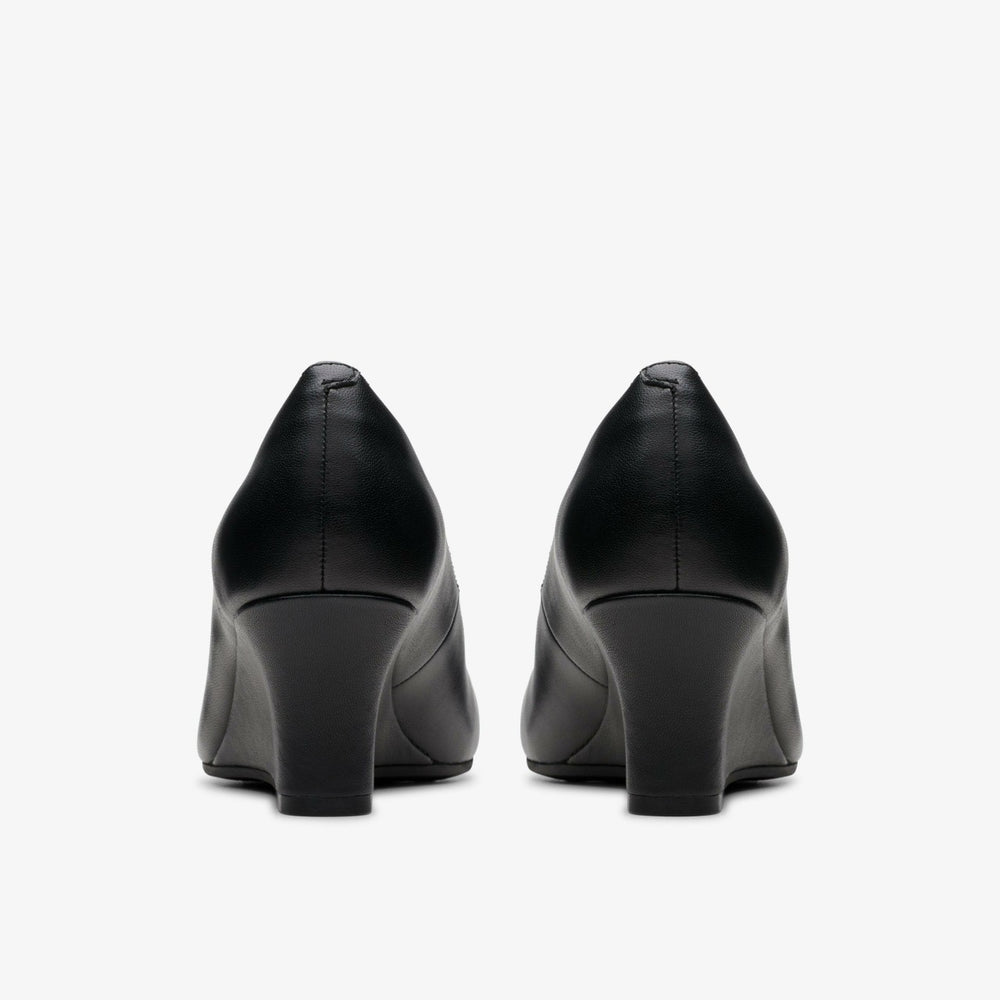 Olivette Pearl Black Leather