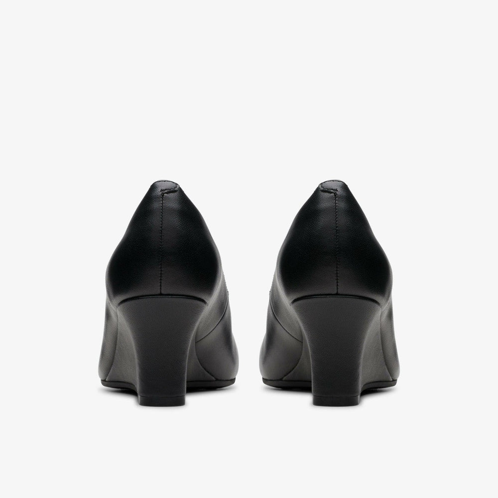 Olivette Pearl Black Leather