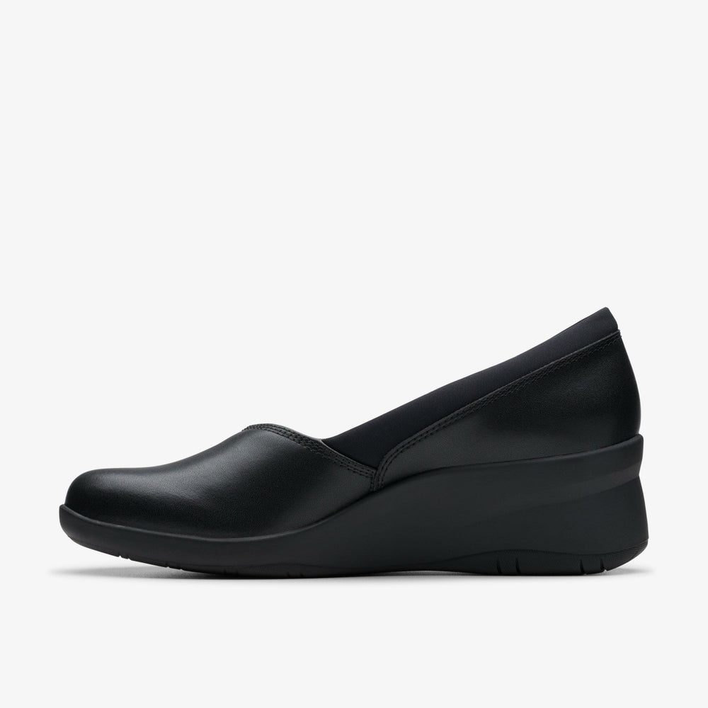 Suttyn Walk Black Leather