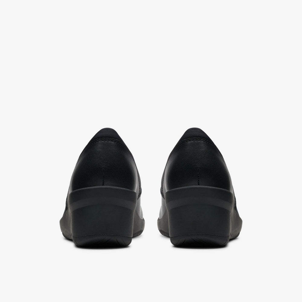 Suttyn Walk Black Leather