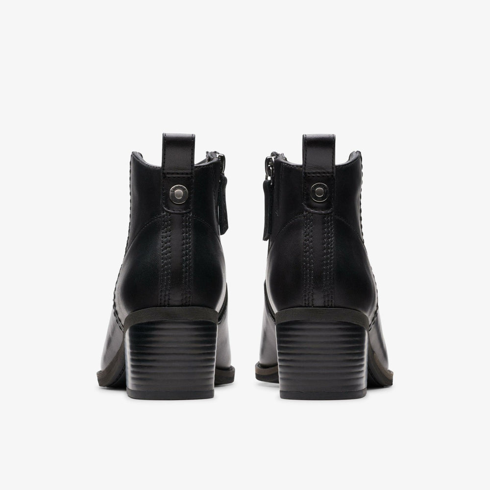 Morzine Sky Ankle Boot Black Leather