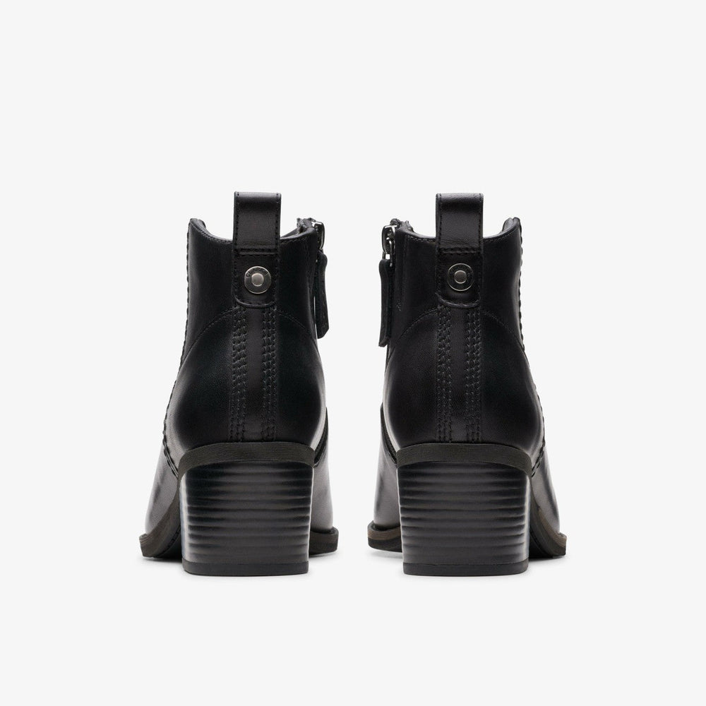 Morzine Sky Ankle Boot Black Leather