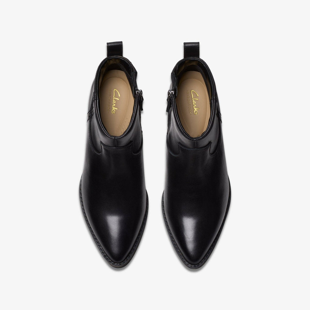 Morzine Sky Ankle Boot Black Leather