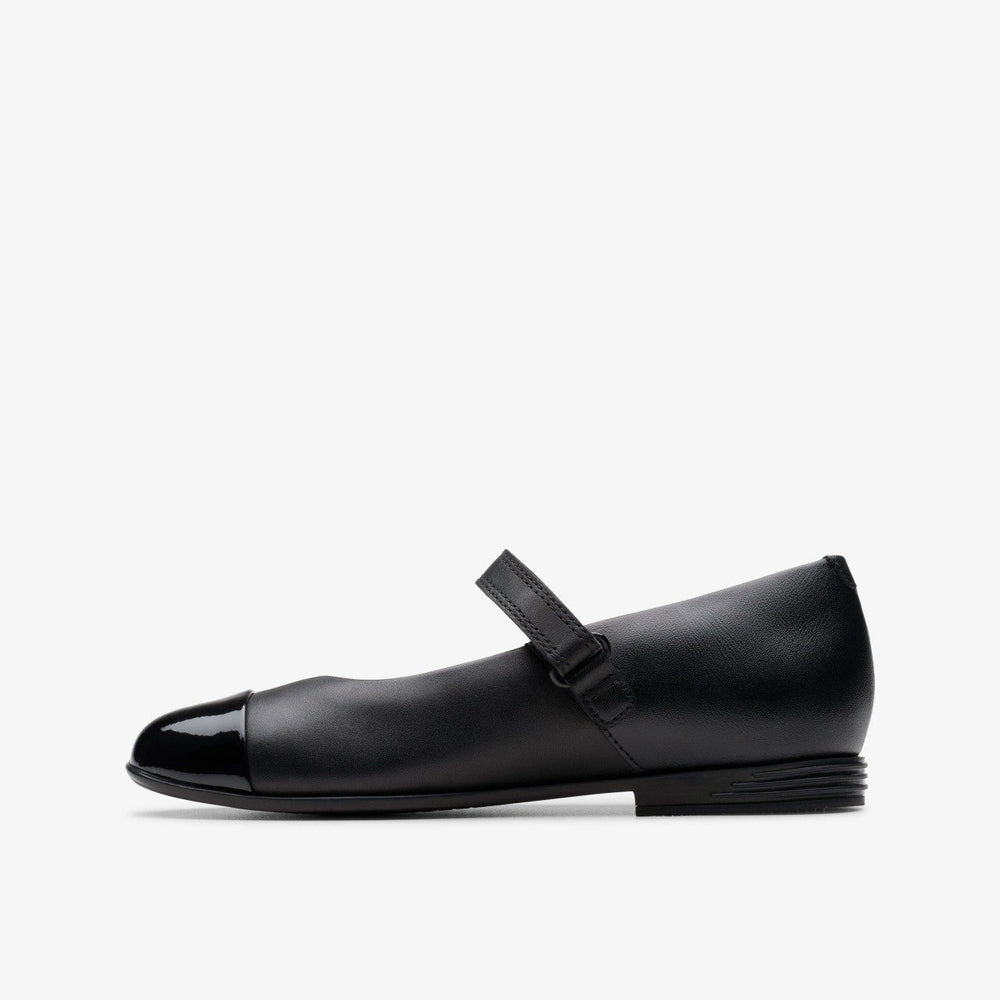 Finja Gem Older Black Leather