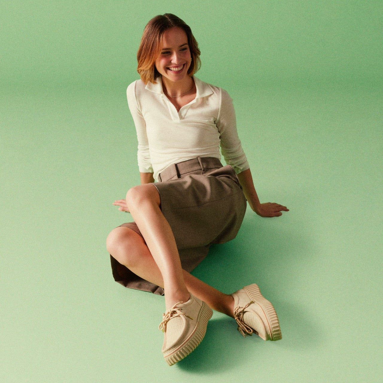 Torhill Bee Ecru Suede