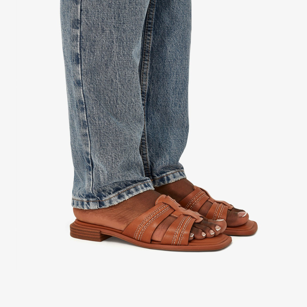 Ariany Mule Tan Leather