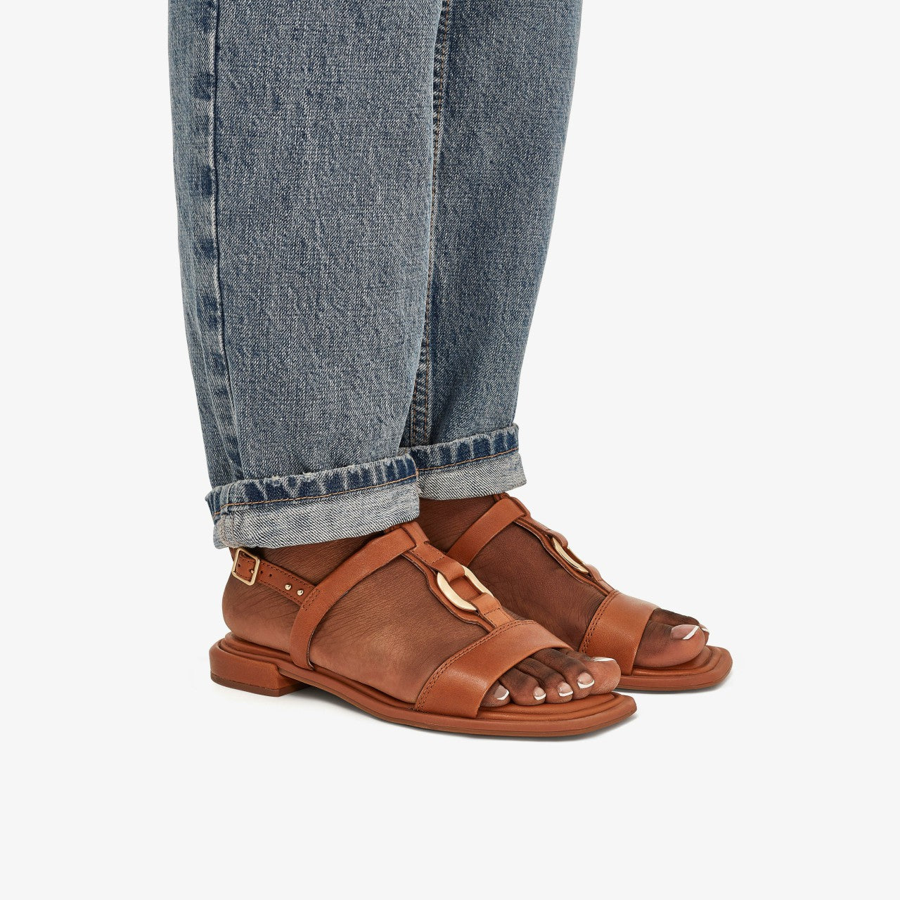 Ariany Sling Tan Leather