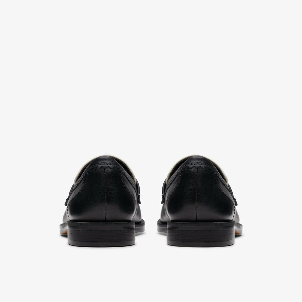 Straven Edge Black Combination Leather