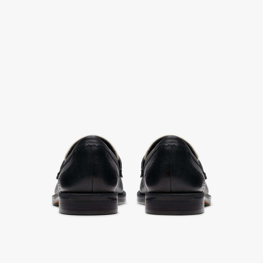 Straven Edge Black Combination Leather
