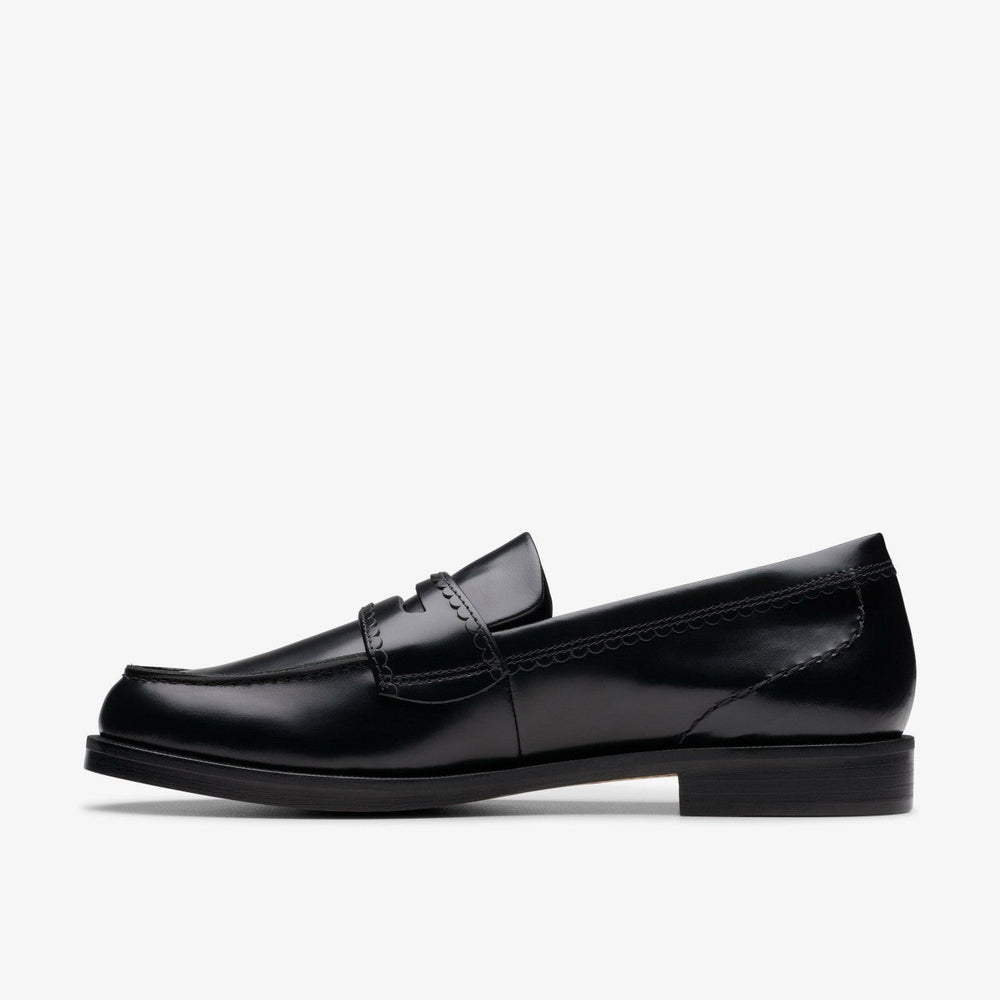 Straven Edge Black Leather