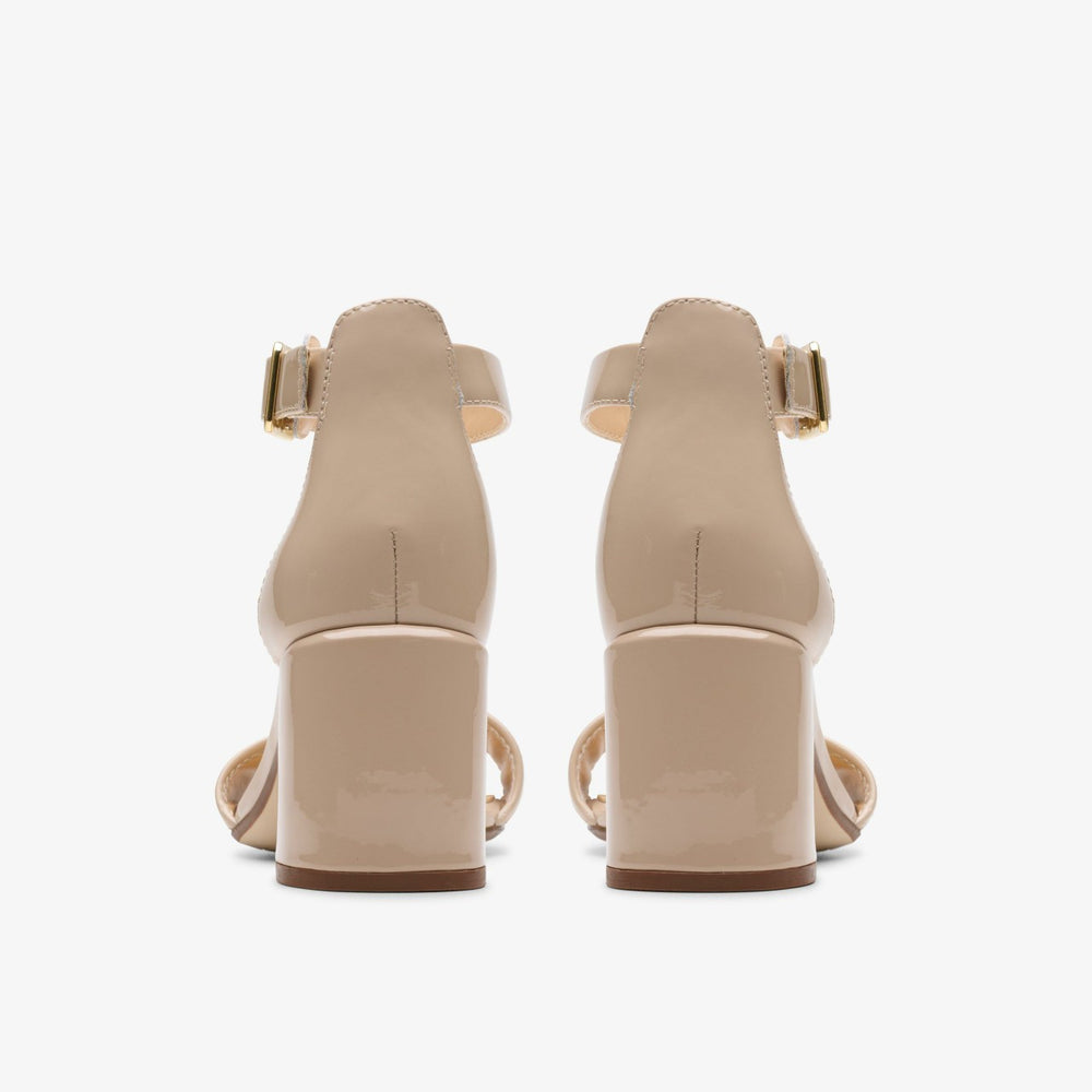 Ezoria Mae Sand Patent