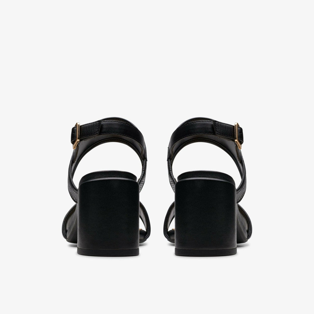 Ezoria Sling Black Interest