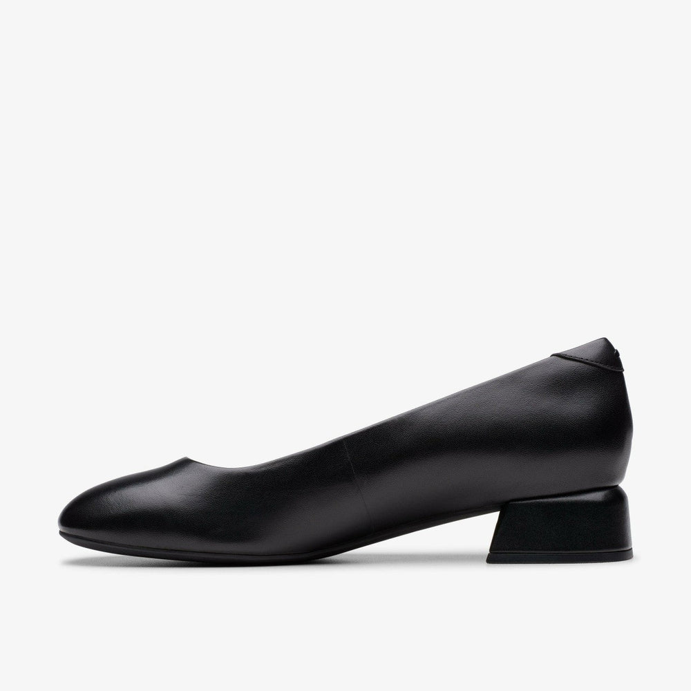 Daiss 30 Step Black Leather