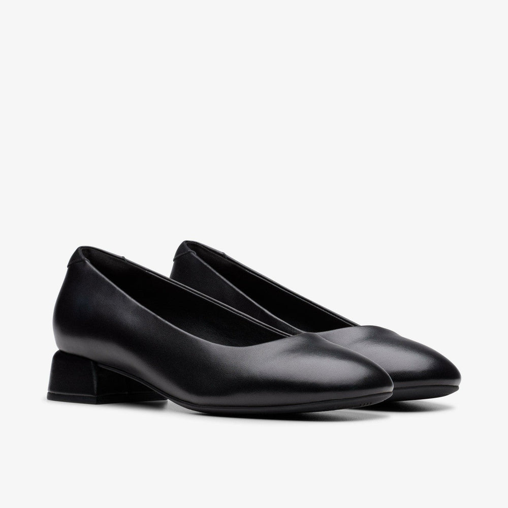 Daiss 30 Step Black Leather