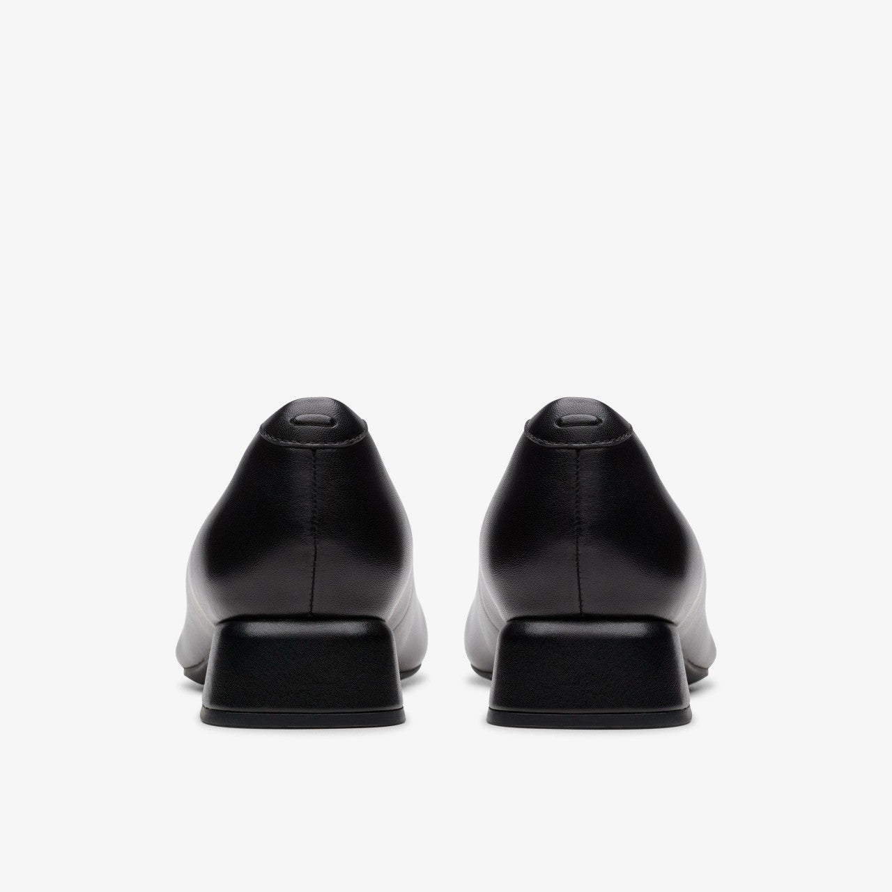 Daiss 30 Step Black Leather