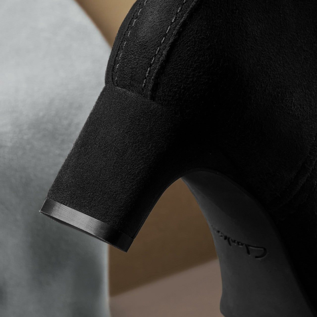 Edina Up Black Suede