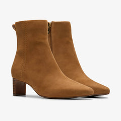 Edina Up Tan Suede