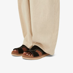 Arwell Walk Black Nubuck