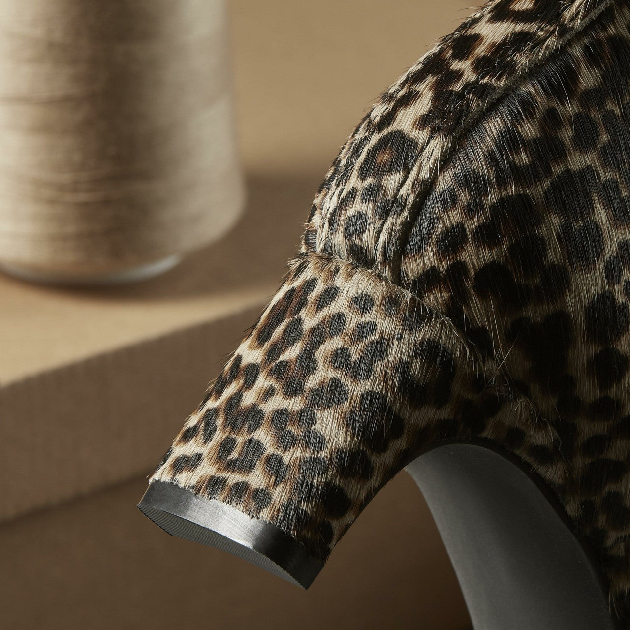 Edina Up Leopard Print