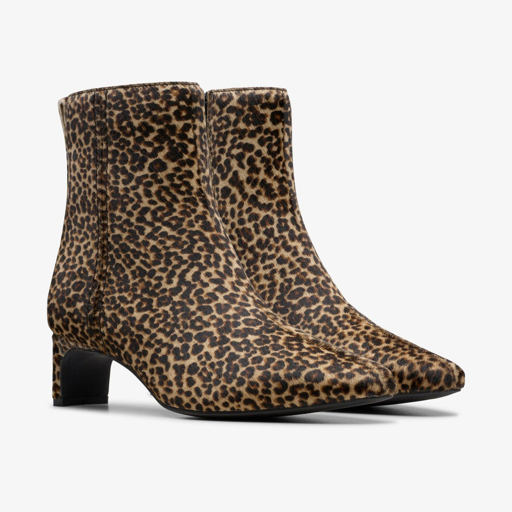 Edina Up Leopard Print