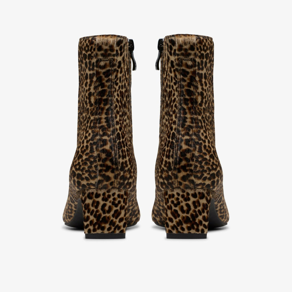 Edina Up Leopard Print