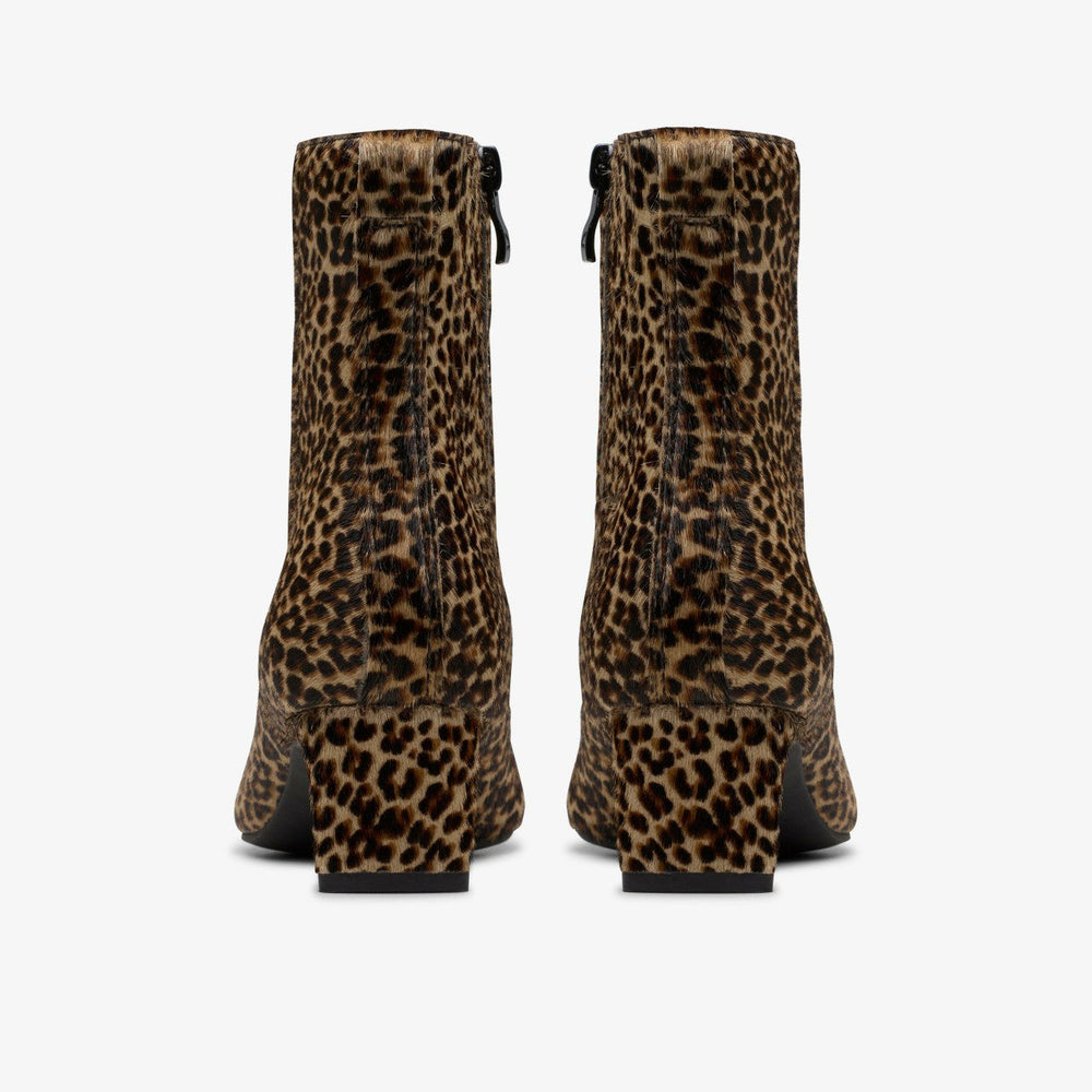 Edina Up Leopard Print
