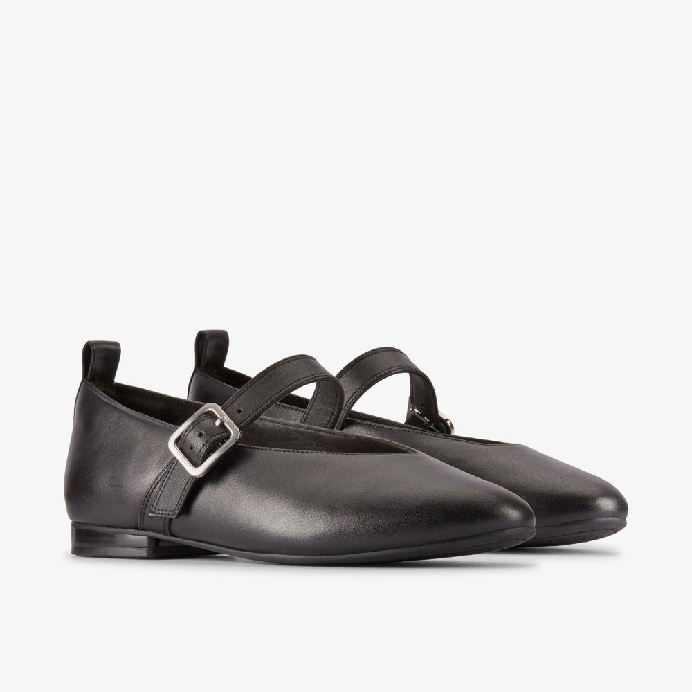 Fawna Bar Black Leather