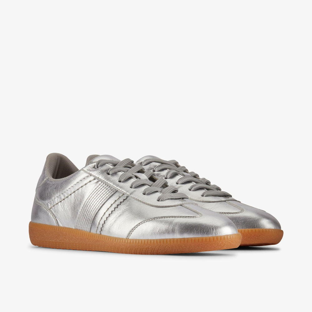 Stara Walk Metallic Combination