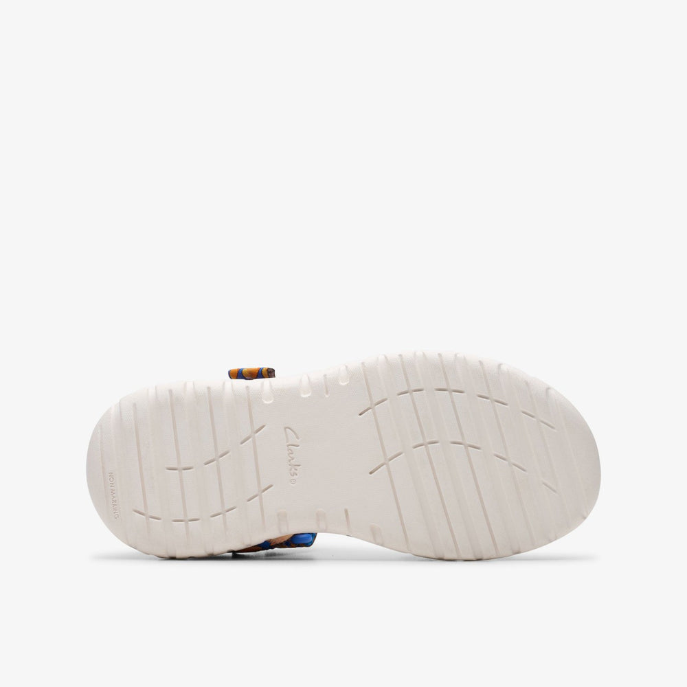 Roald Dahl James & the Giant Peach Surfing Air Kid Blue