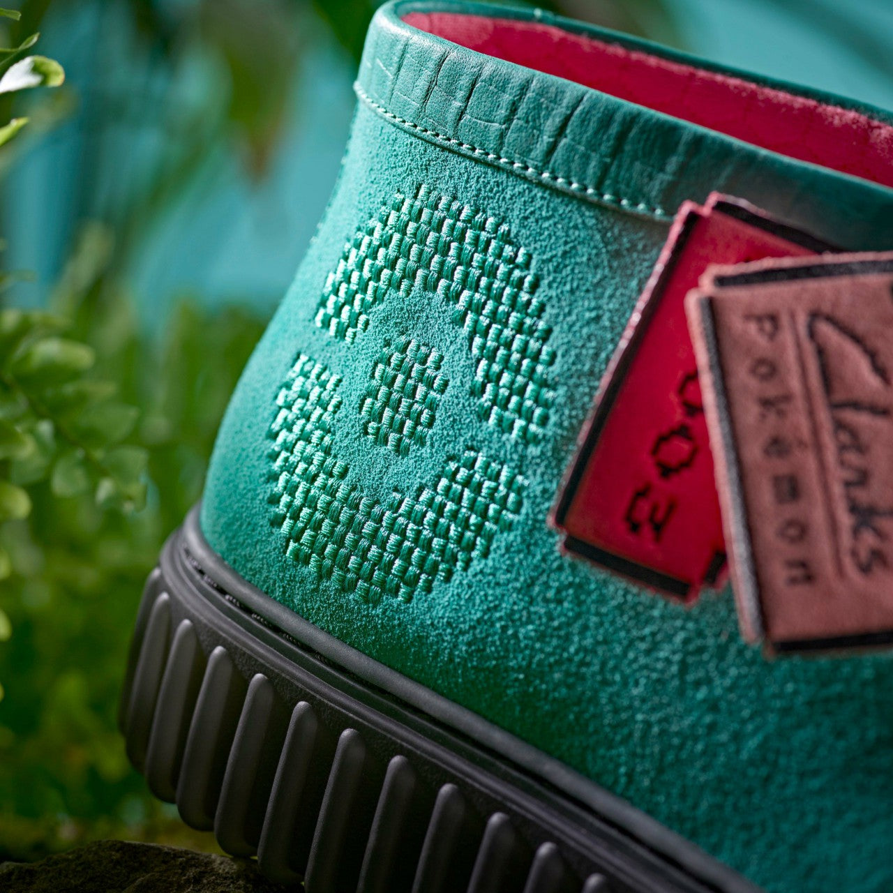 Torhill Explore Turquoise Suede