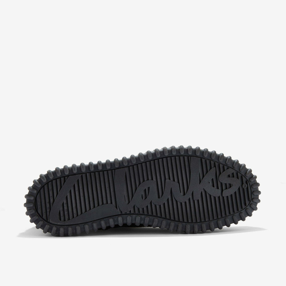 Torhill Cozy Black Warmlined Suede