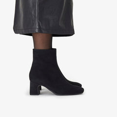 Fernie Zip Black Suede