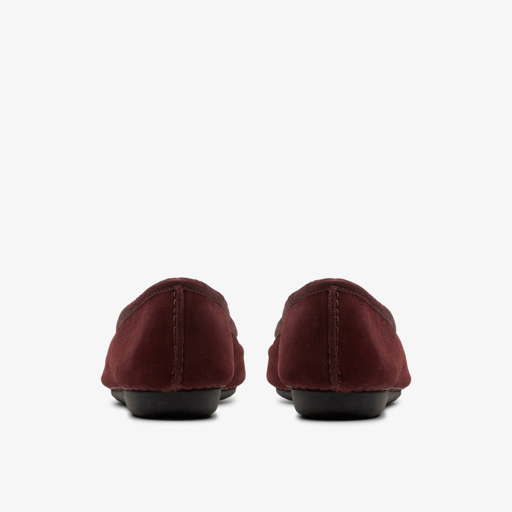 Freckle Ice Merlot Suede