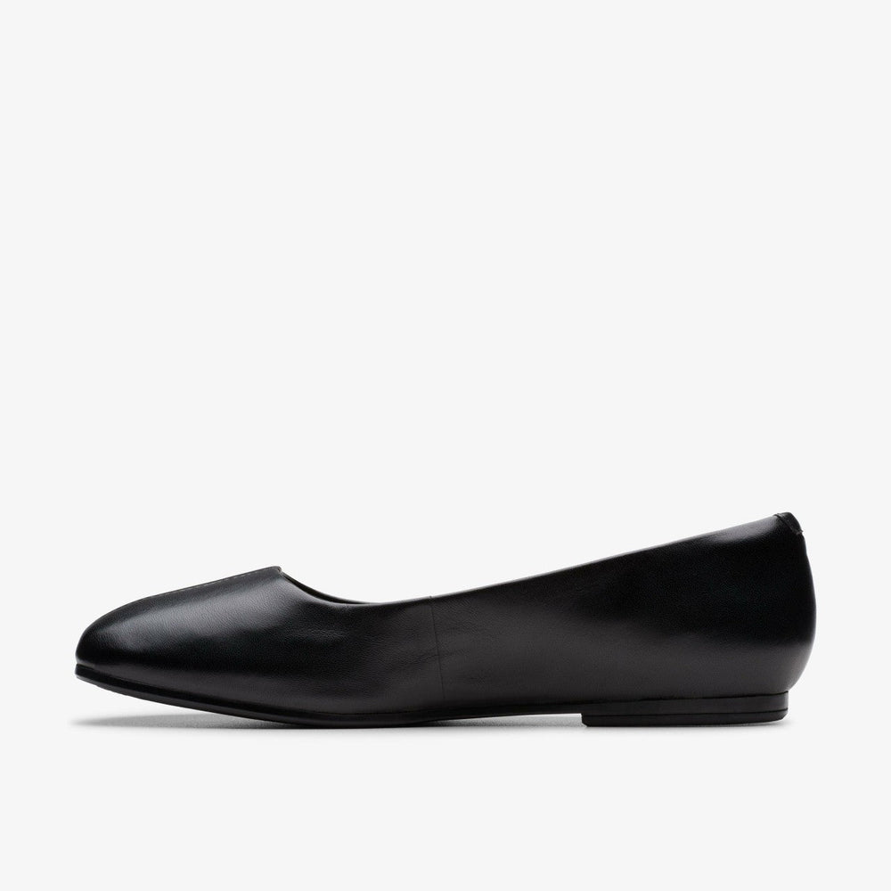 Livia Lily Black Leather