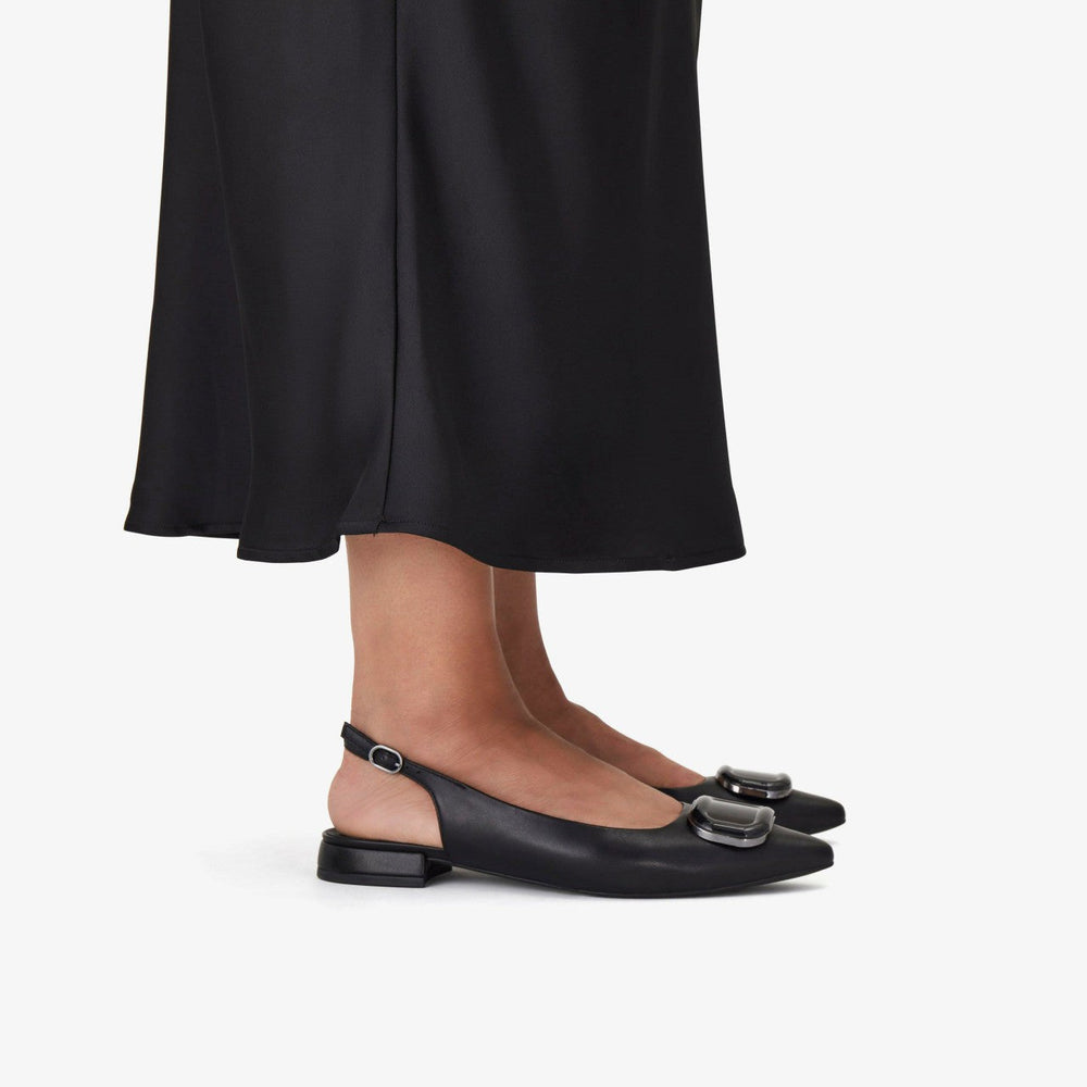 Sensa 15 Trim Black Leather