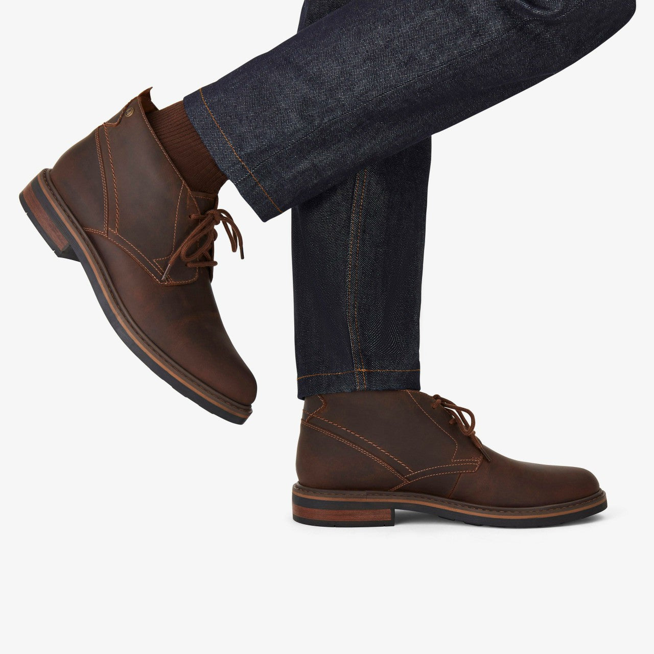 Newford Mid Beeswax Leather