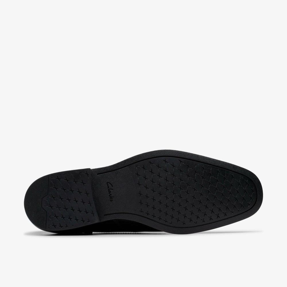 Paulton Lace Black Hi Shine Leather