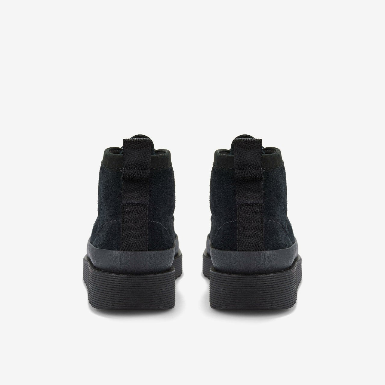 Wallabee FTR2 Hi Black Suede