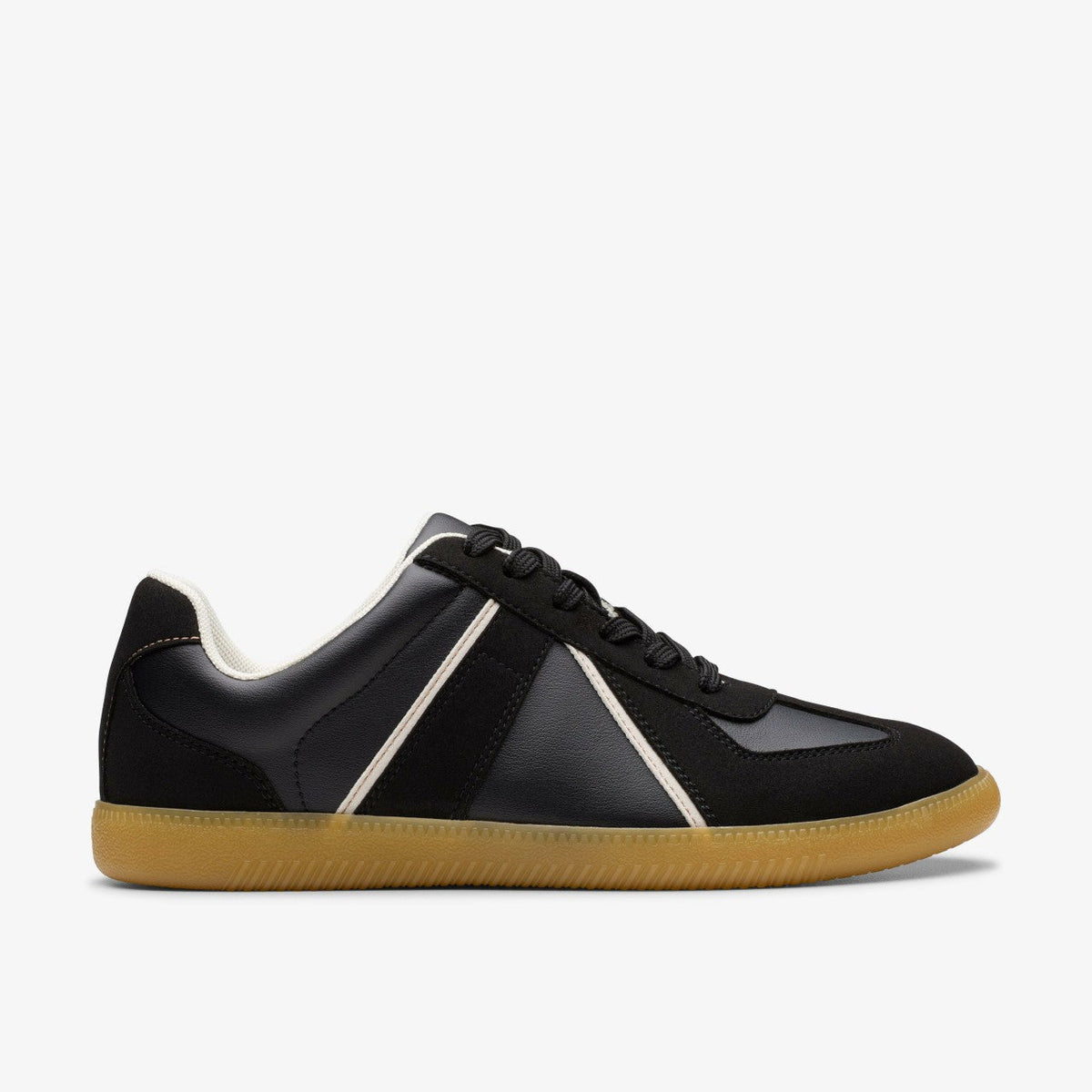 Nykole Step Black