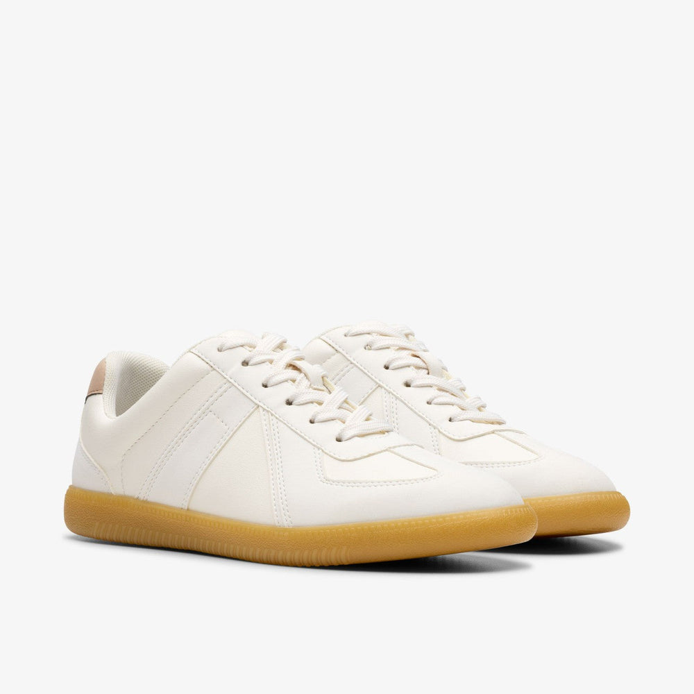 Nykole Step White