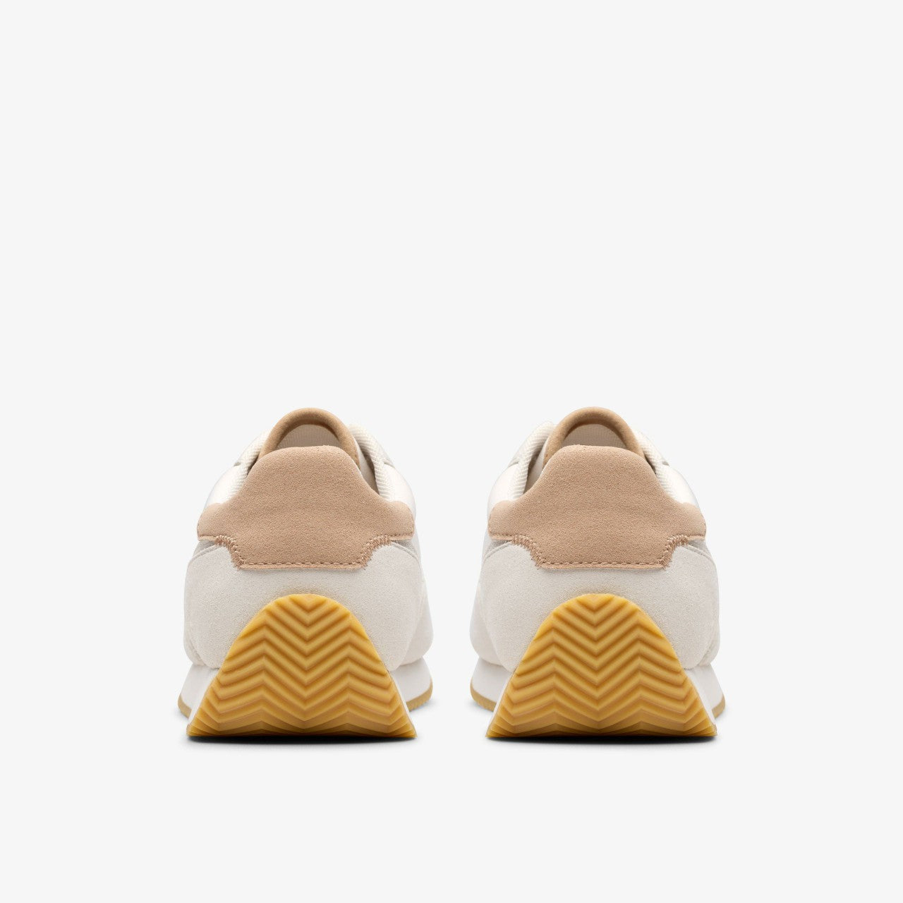 Teirra Run Off White