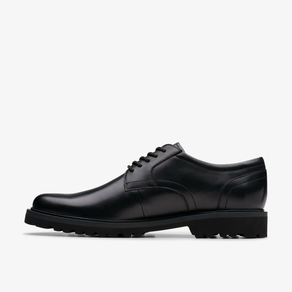 Berwick Lace Black Leather