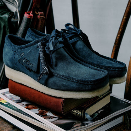 Wallabee Mid Blue Suede