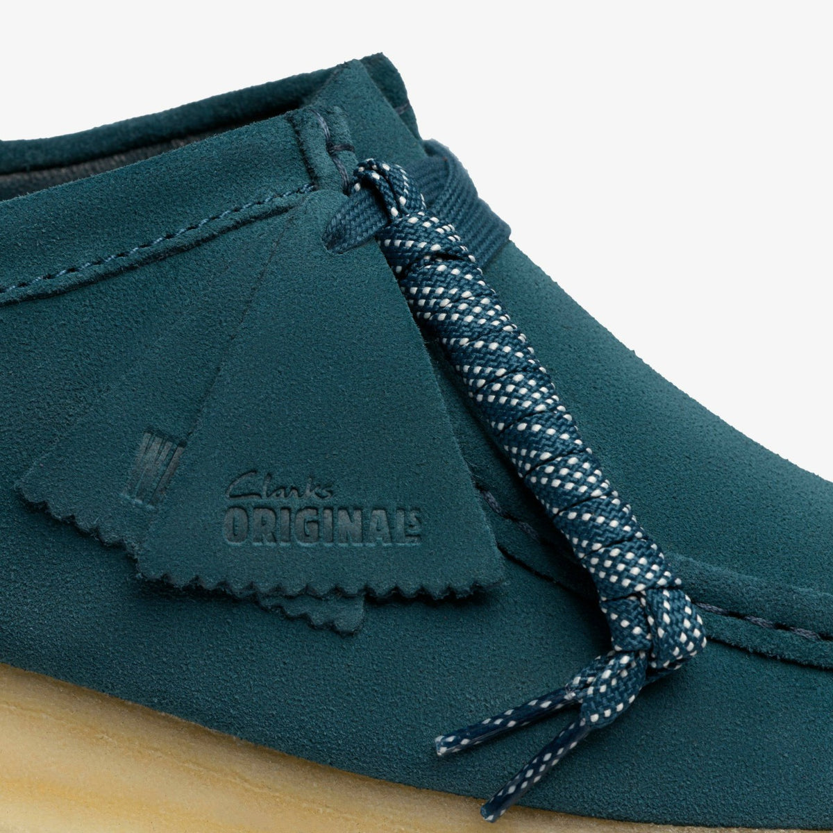 Wallabee Mid Blue Suede